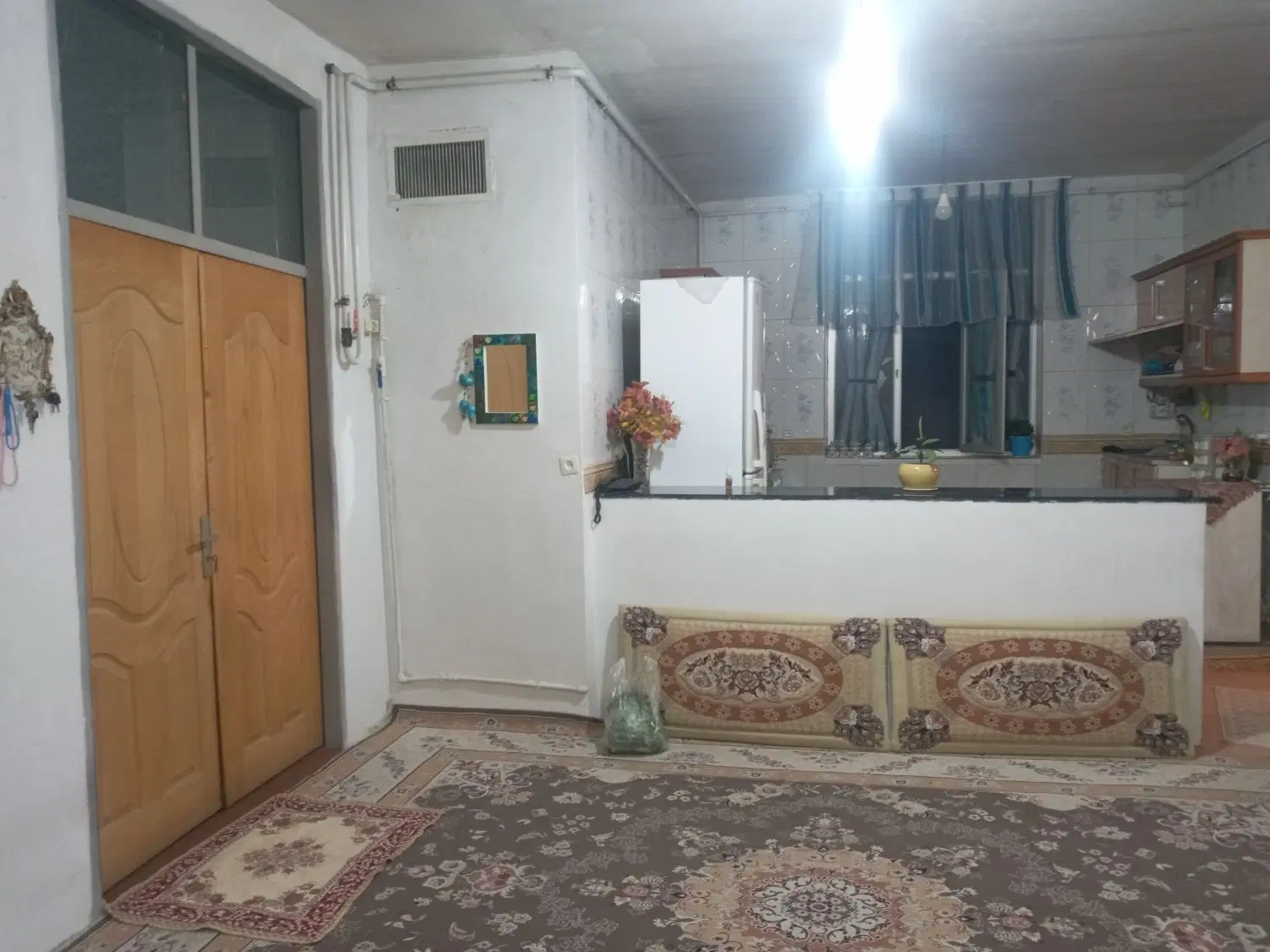 آپارتمان ۱۰۲ متر تک برگ سند