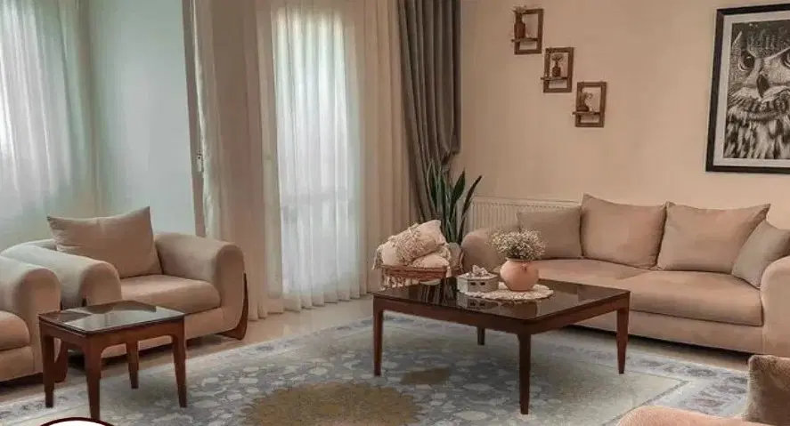 فروش یک واحد آپارتمان پنج آذر