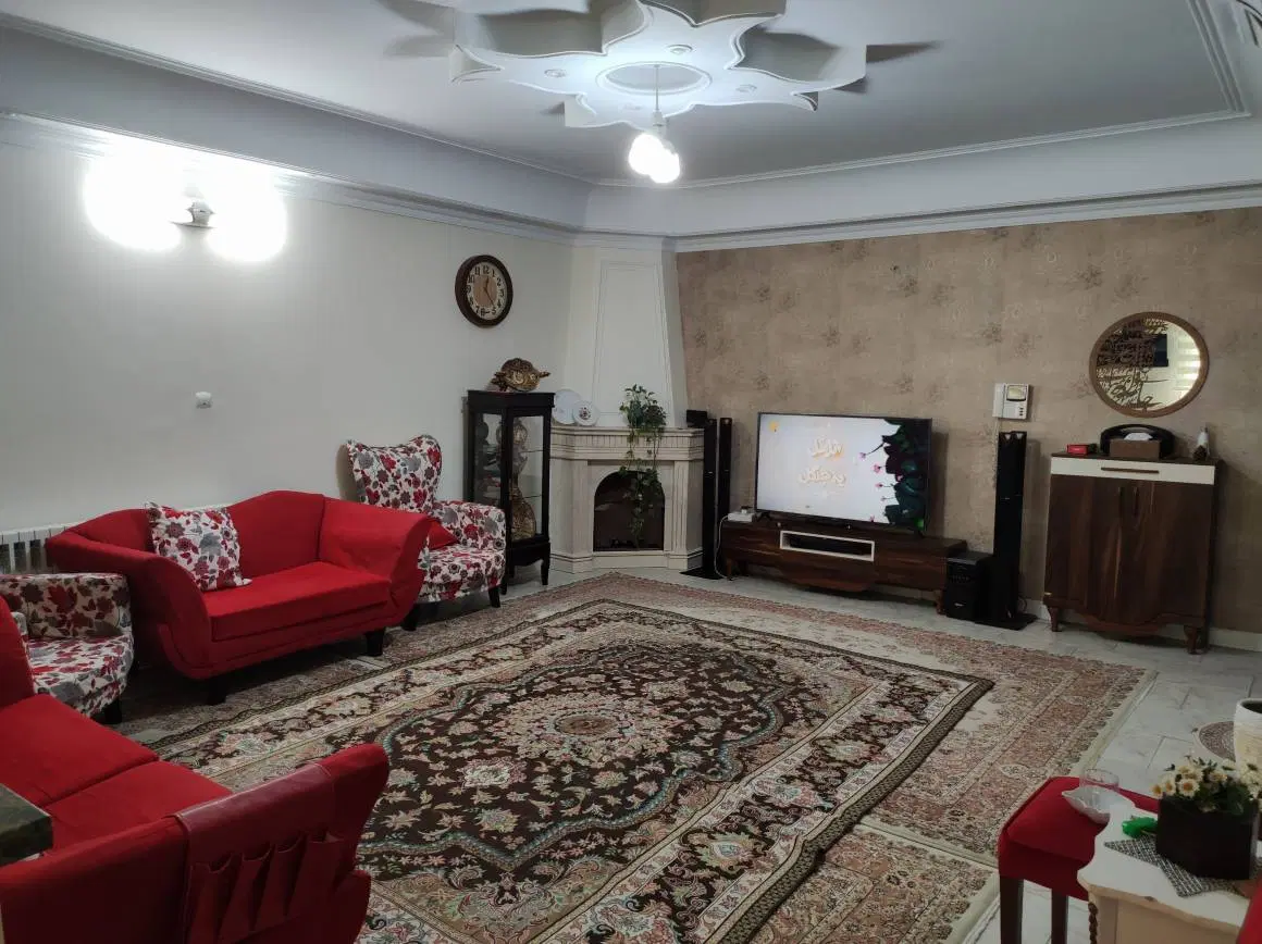 ۷۶متر_پارکینگ دار_گلشناس