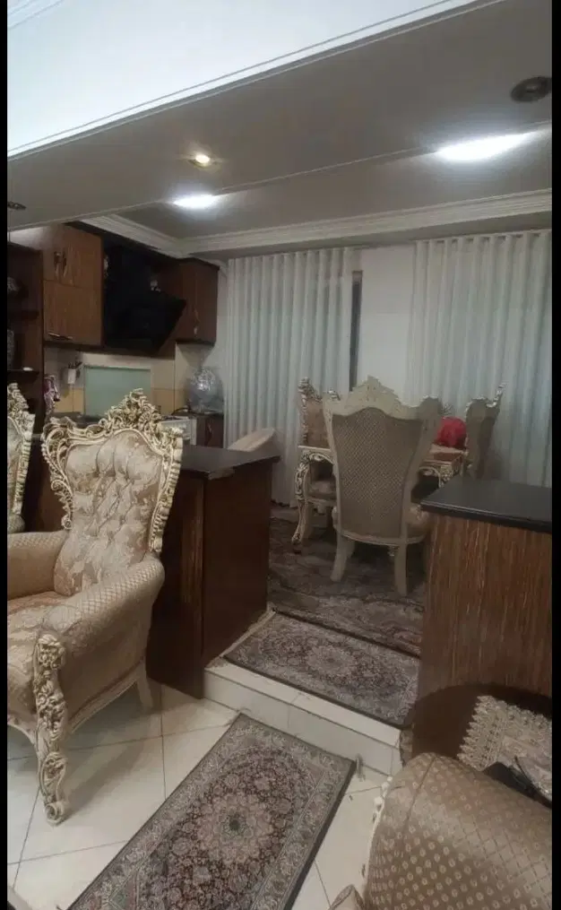 فروش آپارتمان ۶۳متر طبقه اول با پارکینگ