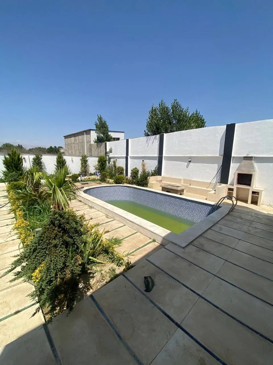 ویلا ۶۰۰ متری _تاپ لوکیشن تهراندشت