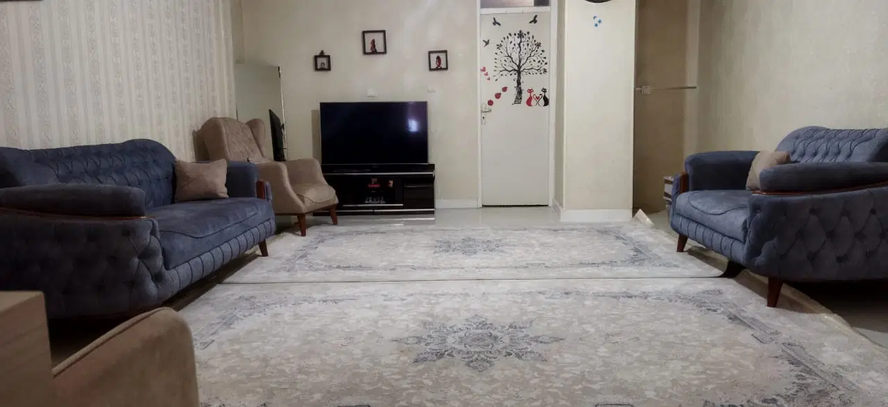 ۷۰متر روبه آفتاب بدون ریالی هزینه