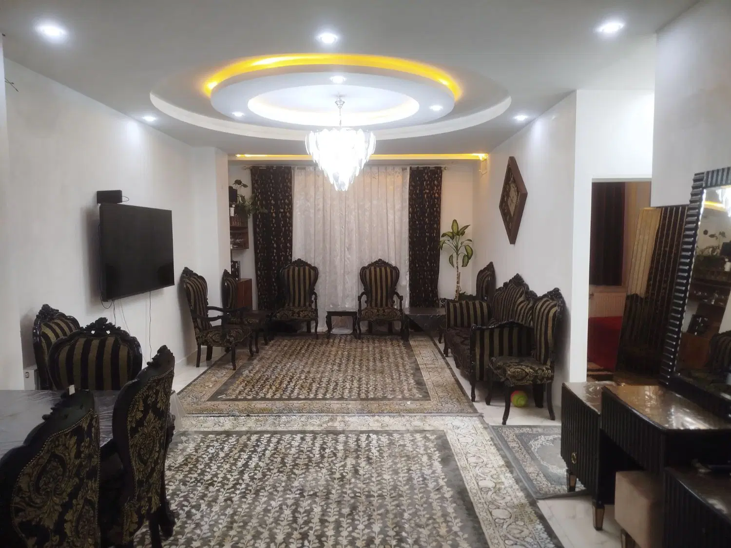آپارتمان فول  ۱۸ متری اول جهاد