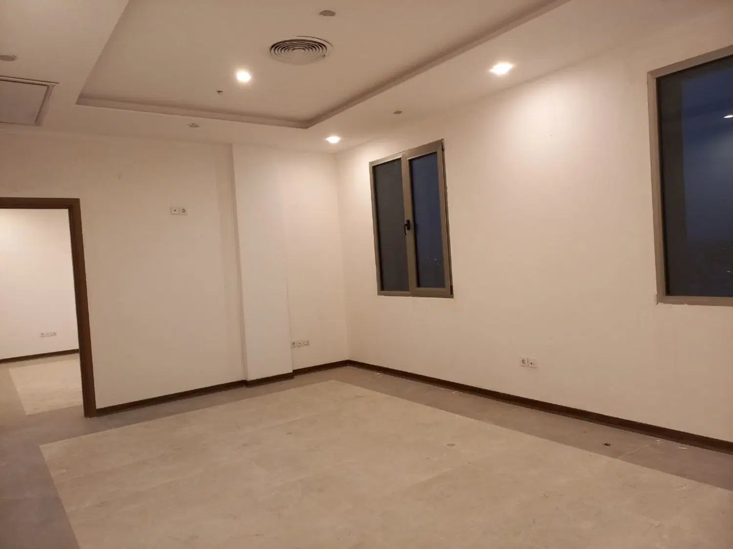 رهن و اجاره مطب در ساختمان اطلس کلنیک