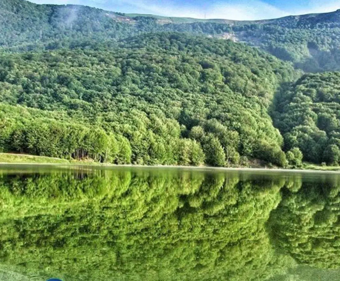 ۱۵۱۴ متر زمین با قابلیت ساخت کلبه سویسی
