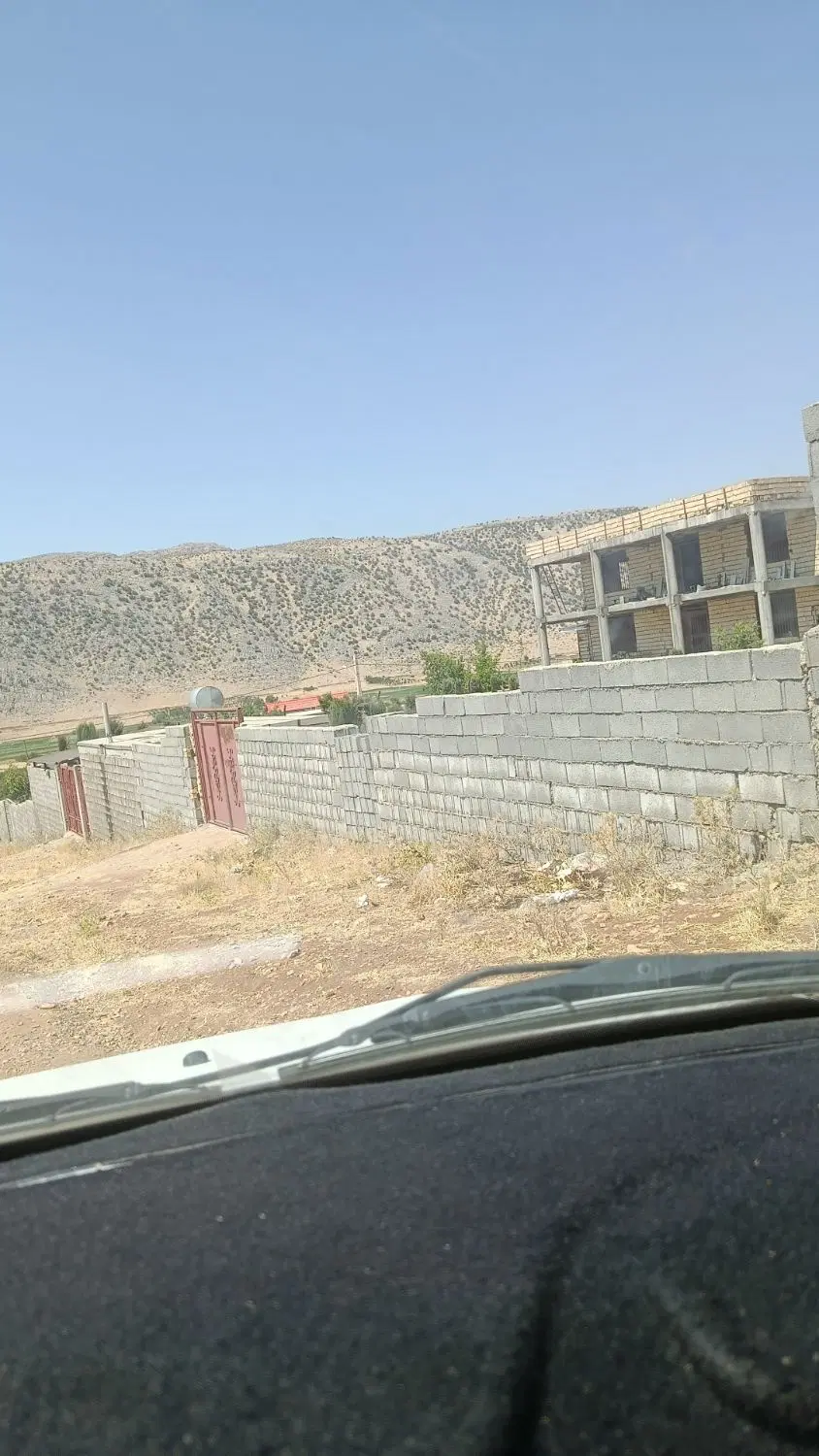 خونه باغ نیمه کاره