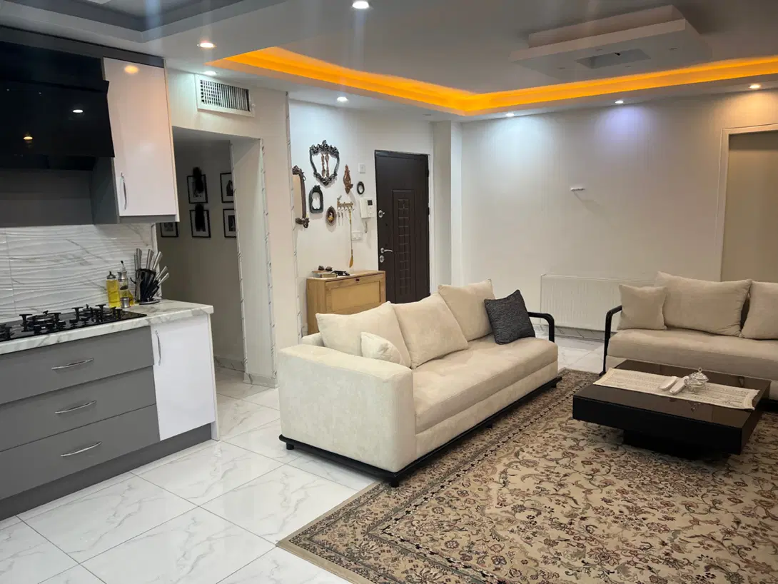 آپارتمان ۷۵ متری با پارکینگ و بازسازی شده