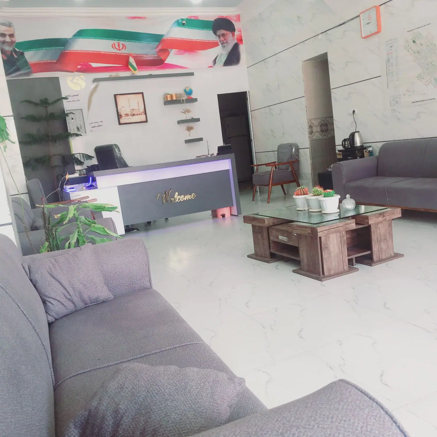 خانه ویلای نیمه کاره و تکمیل