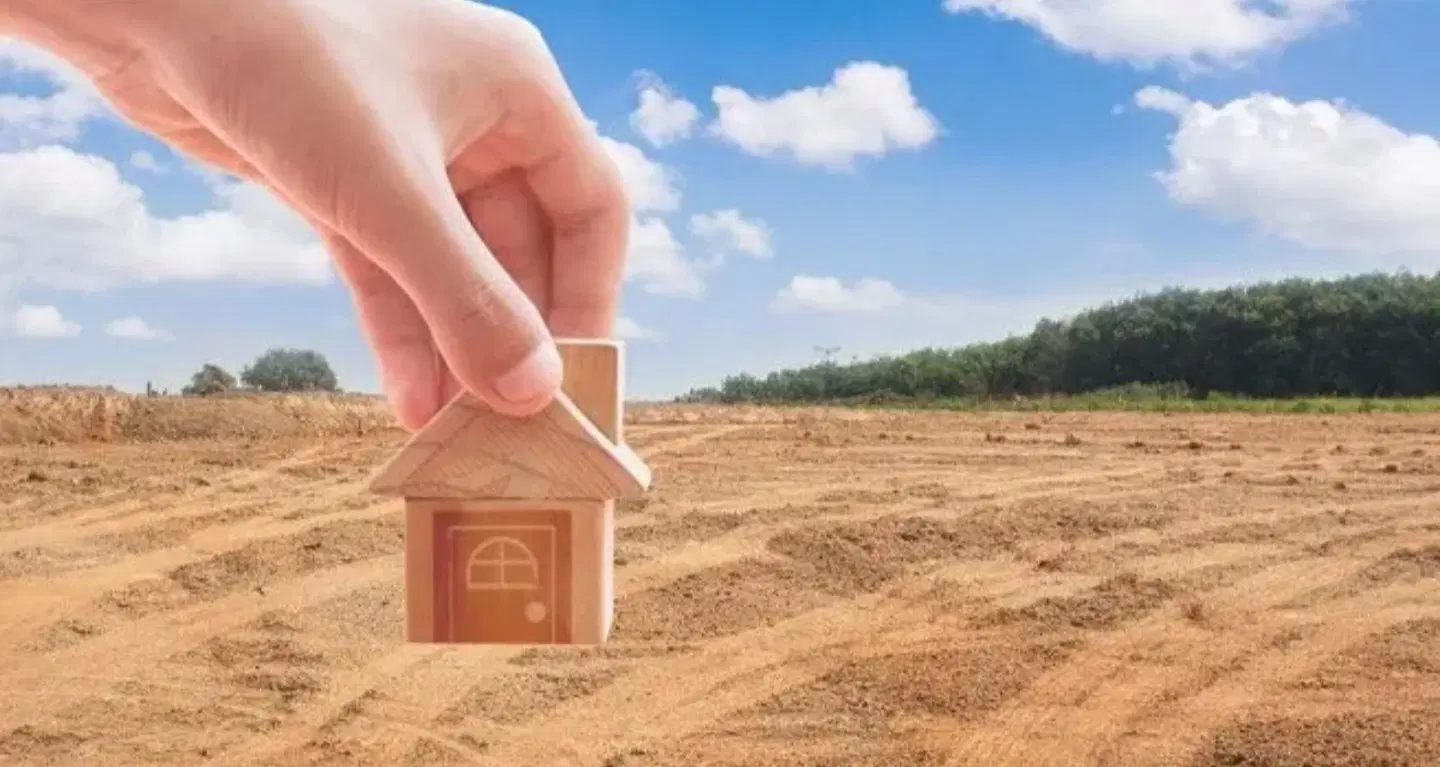 زمین باورس ارتش سند دار