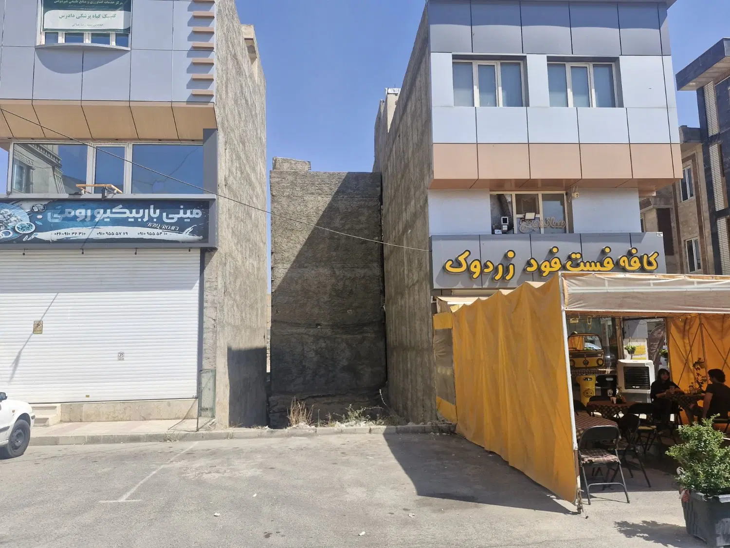 زمین  تجاری ۵۰ متر با جواز در فاز ۲