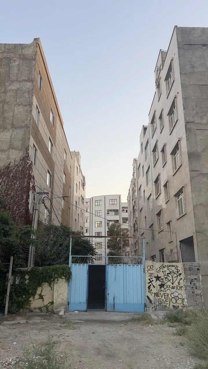 زمین مسکونی خاکسار