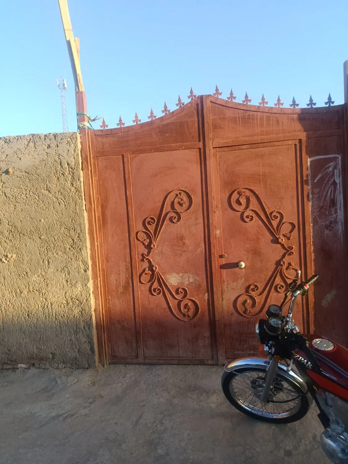 خانه فروشی کامبوزی