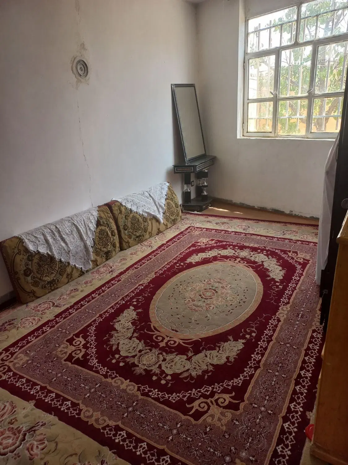 خانه ویلایی ۱۰۰ متری مدنی