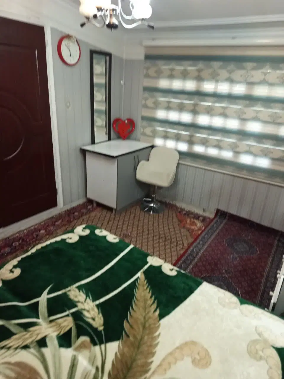 خانه 3طبقه دربستی بحربلوارفاطمیه نرسیده به بعثت