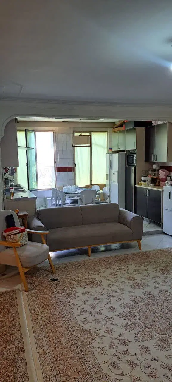 آپارتمان ۸۱ متری کوچه تهرانی