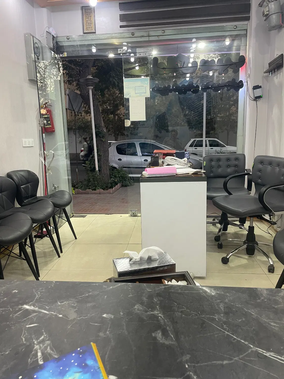 فروش مغازه تجاری در سعادت آباد علامه شمالی
