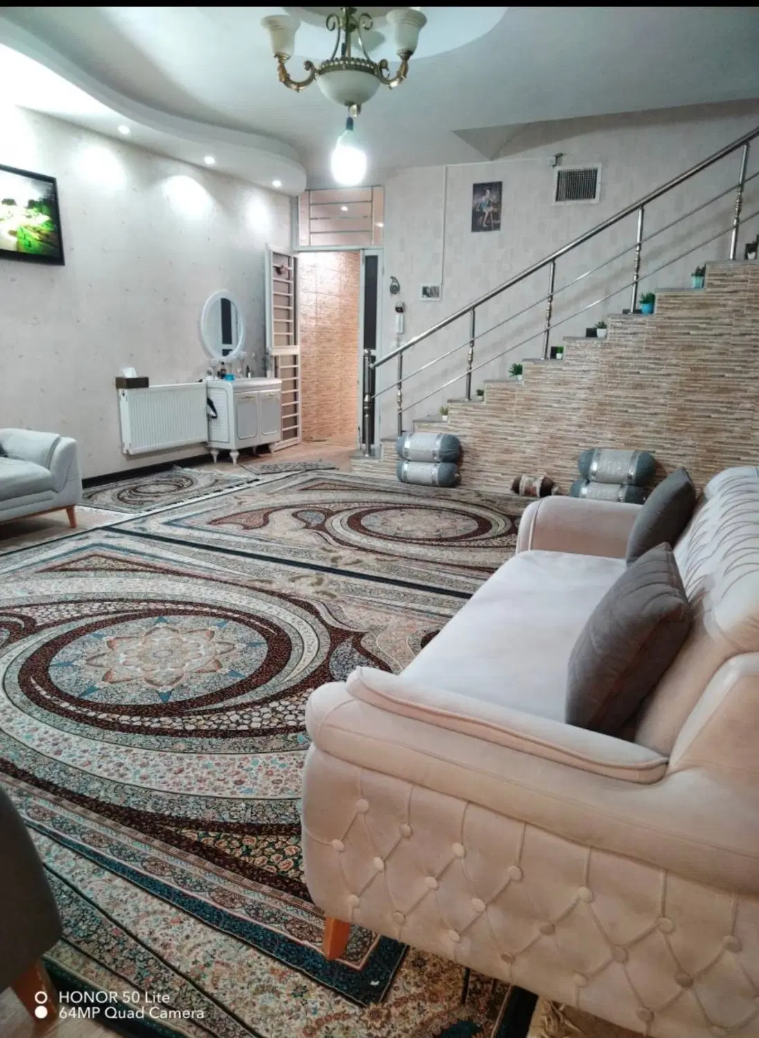 طبقه دوم ۳ خوابه