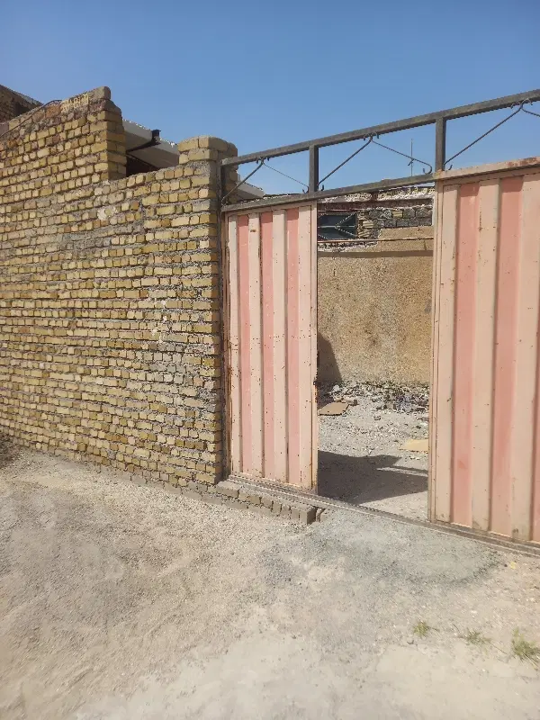 منزل مسکونی ماشین رو