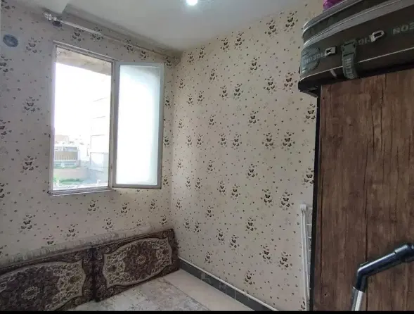 واحد۸۰متری،پارکینگ دار،ملکی