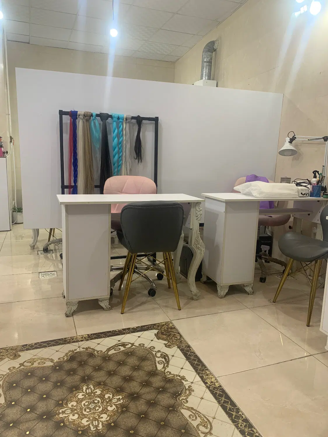 اجاره میز ناخن