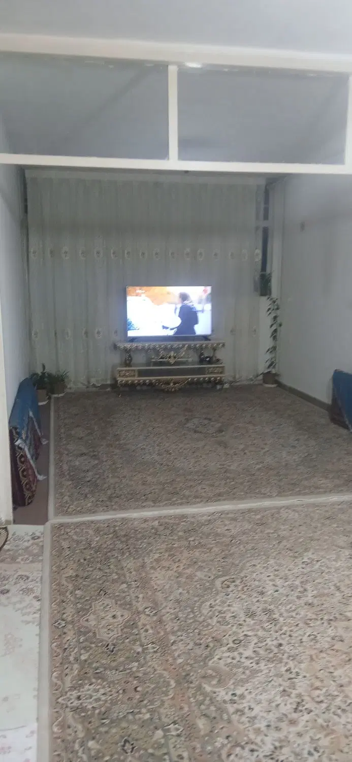 همکف و اول