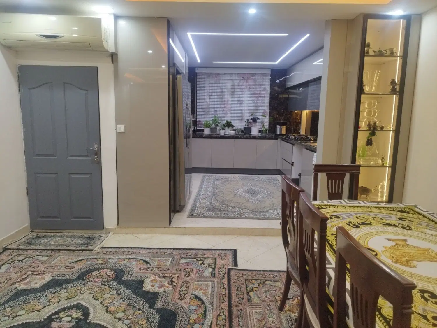 فروش آپارتمان دوبلکس با مغازه