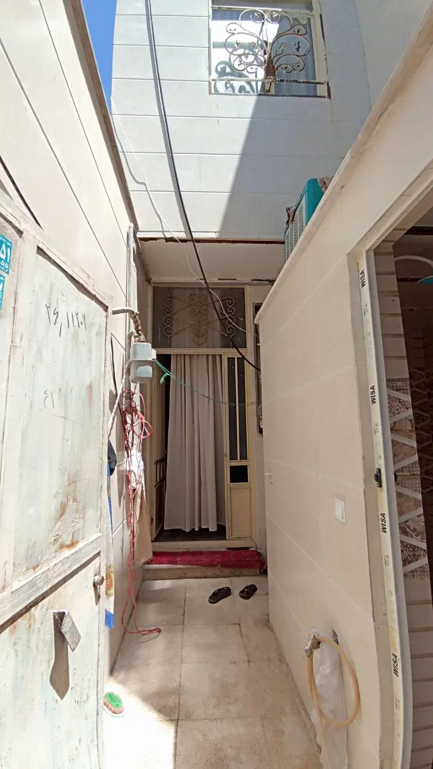 ۷۲ متری کهریزک
