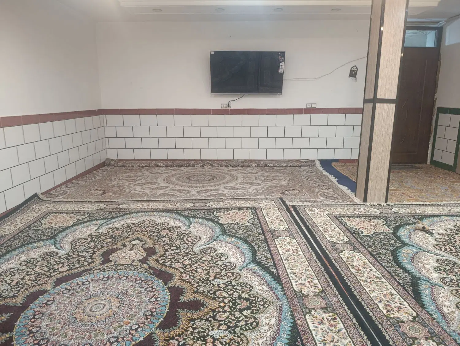 اجاره زیر زمین 90متری کامل جا مسکونی تجاری
