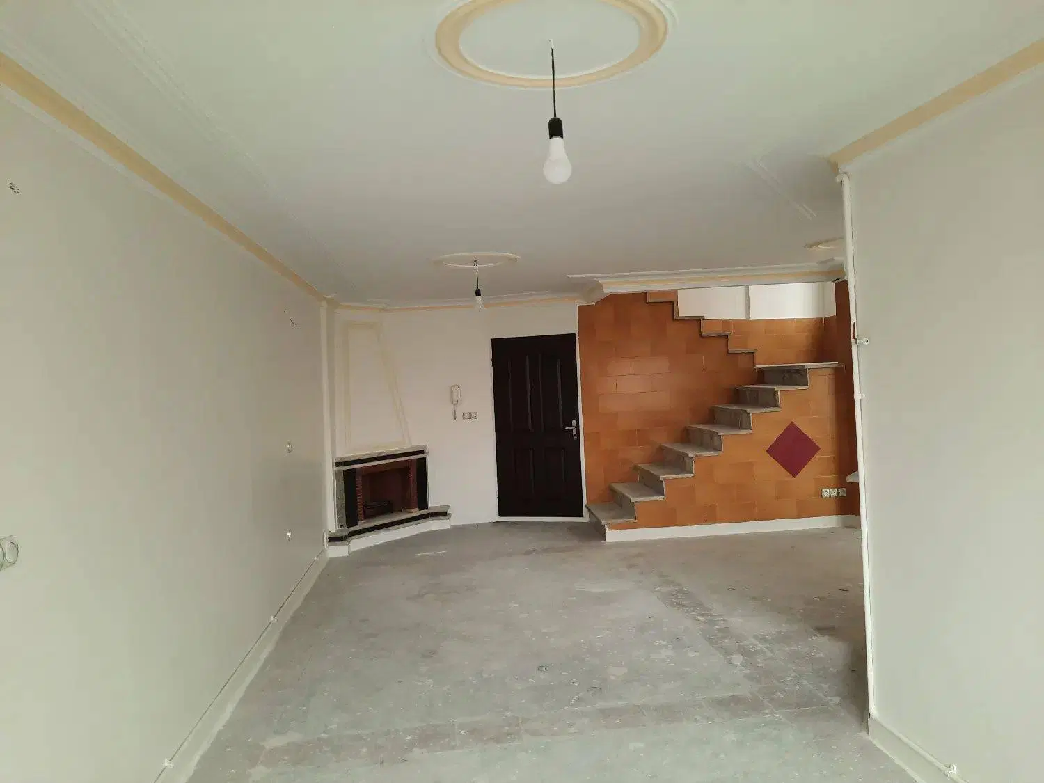 آپارتمان‌۱۲۰‌متری‌دوبلکس
