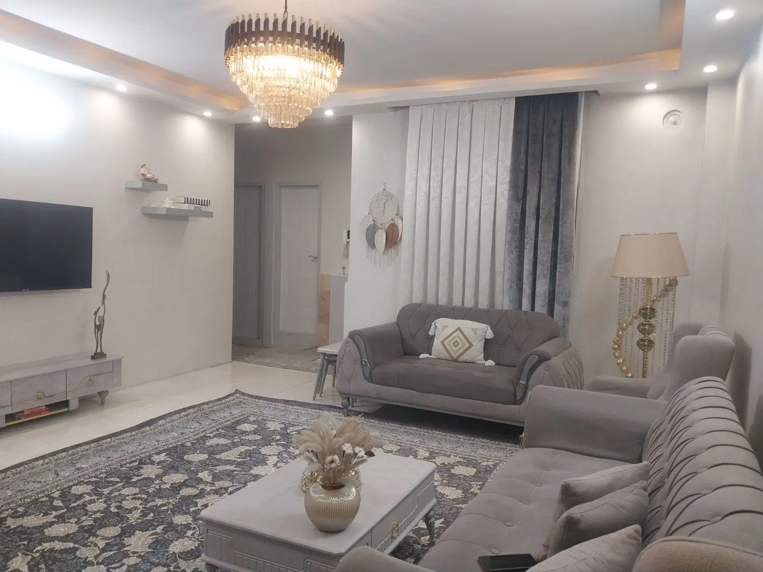 آپارتمان تمیز ۶۰ متری