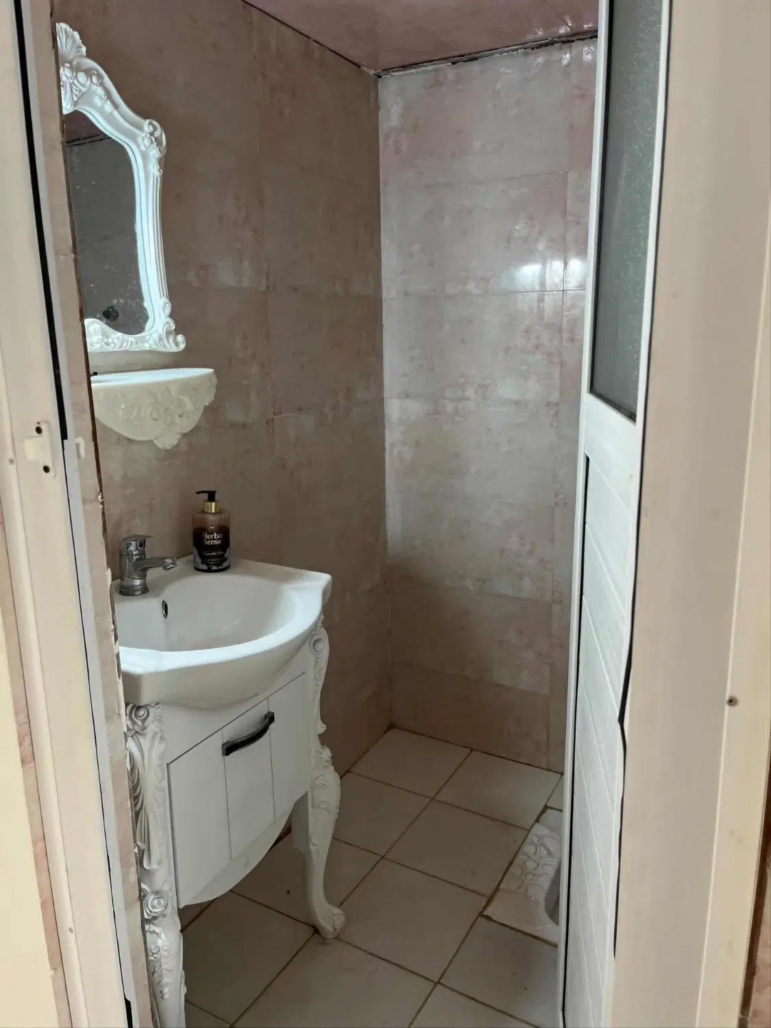 رهن و اجاره منزل دو خواب