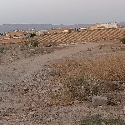 زمین نیایش کنار مسکن ملی