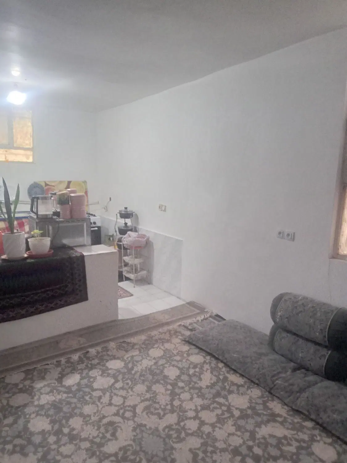 خانه فروشی بر خیابان اصلی