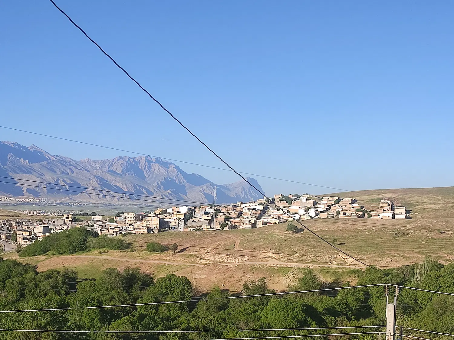 خانه استثنایی در پردیس