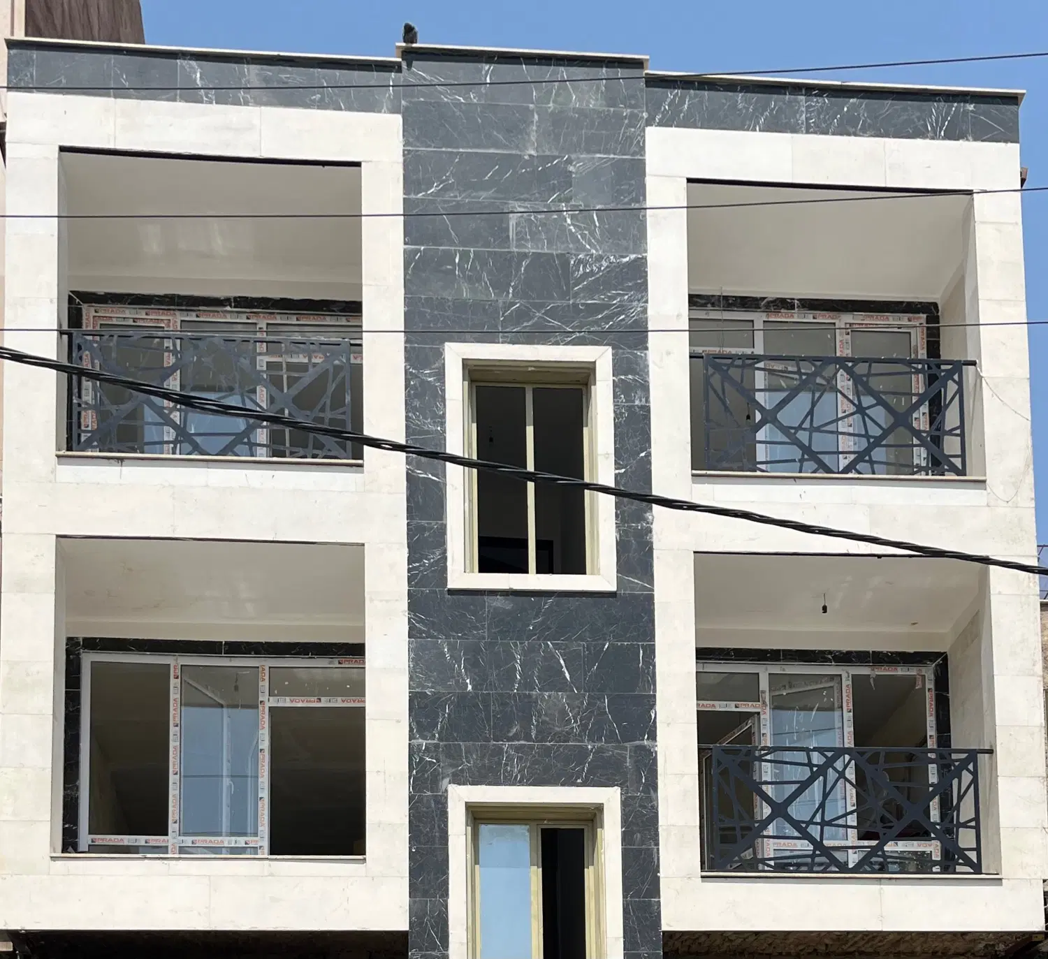 85 متر