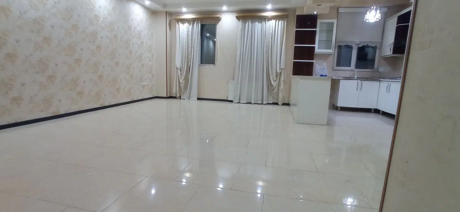 90متری فول امکانات