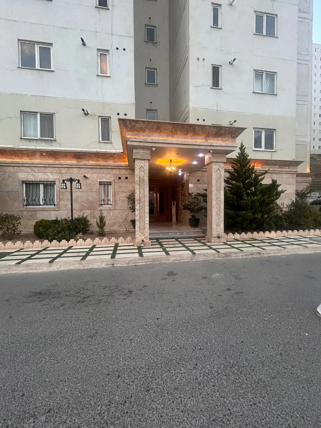 فاز۱۱زون ۵بلوک‌۱۰۰