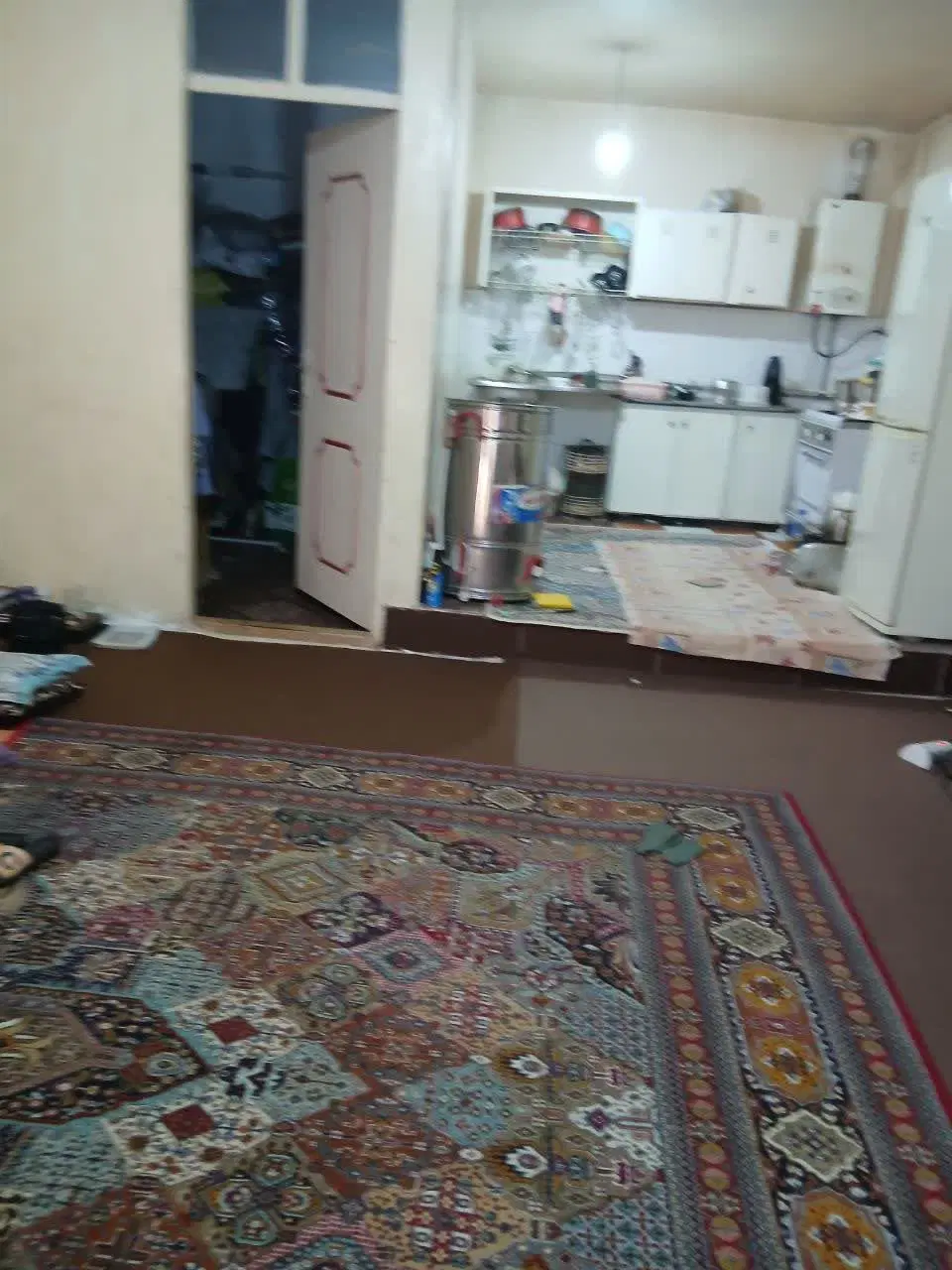 همکف بوستان دوازده رهن خالی دره گرم