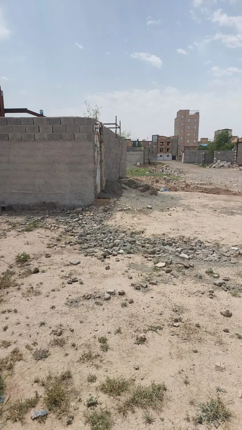 زمین مسکونی
