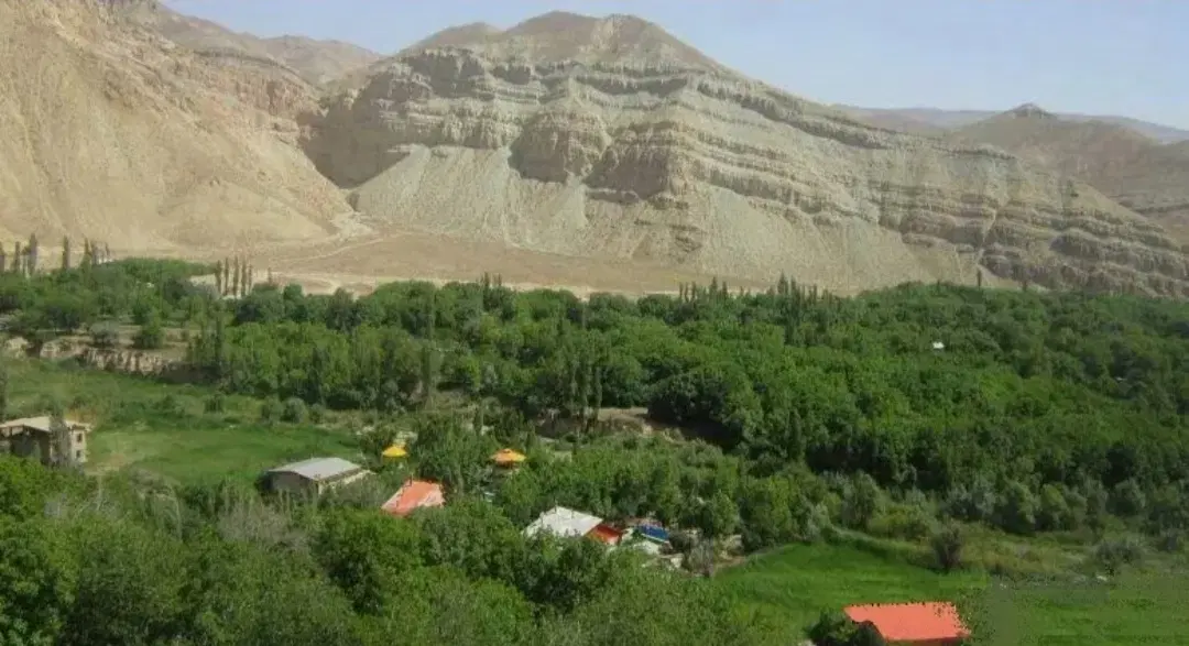 زمین کشاورزی در فیروزکوه تنگ واشی.شهرآباد