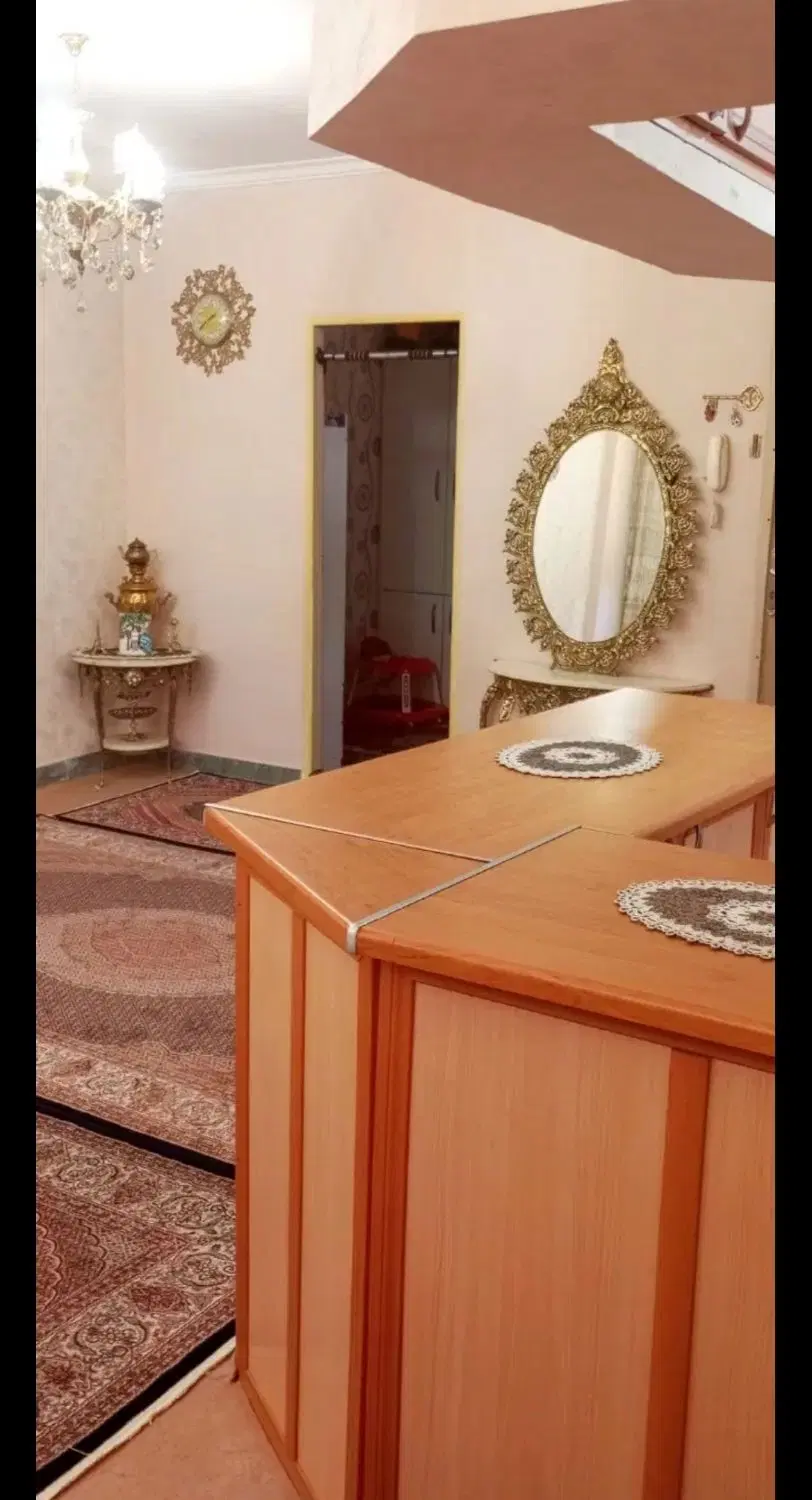 خانه واحداپارتمان۳بَر شمس تبریزی دارایی فلکه شکلی