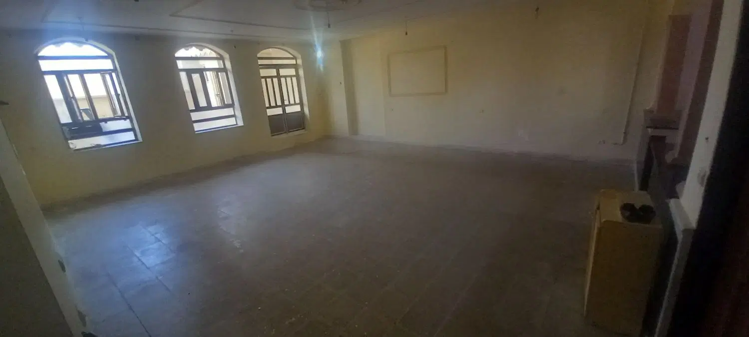 اجاره خونه ۲۰۰متری