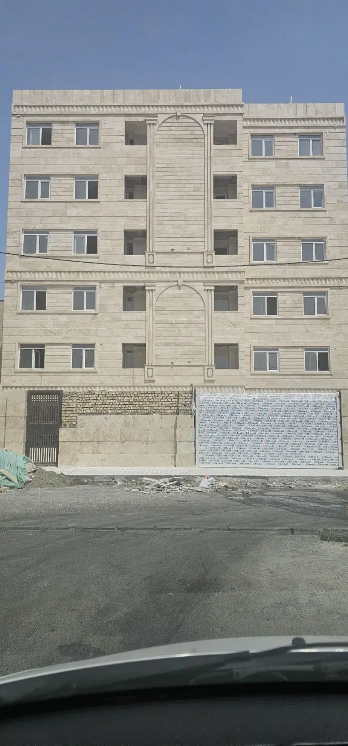 اپارتمان کیلید نخورده
