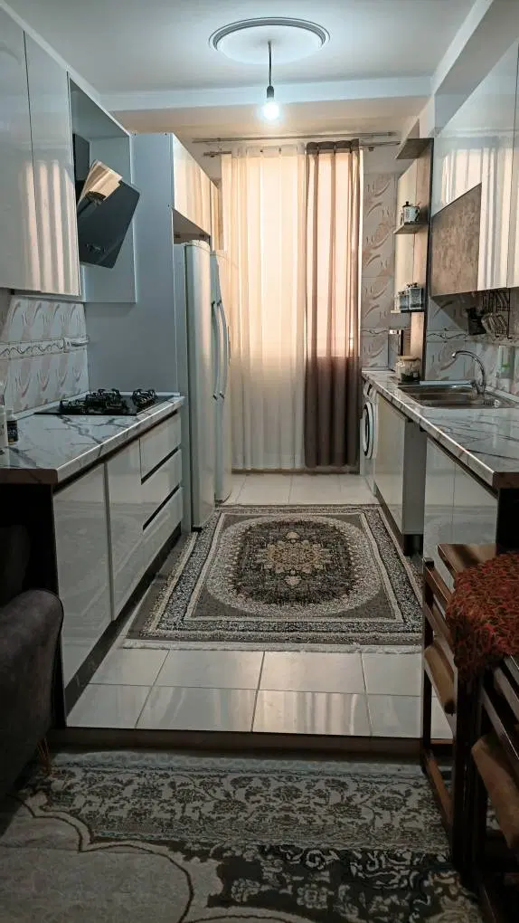 یک آپارتمان در شهر جدید اندیشه