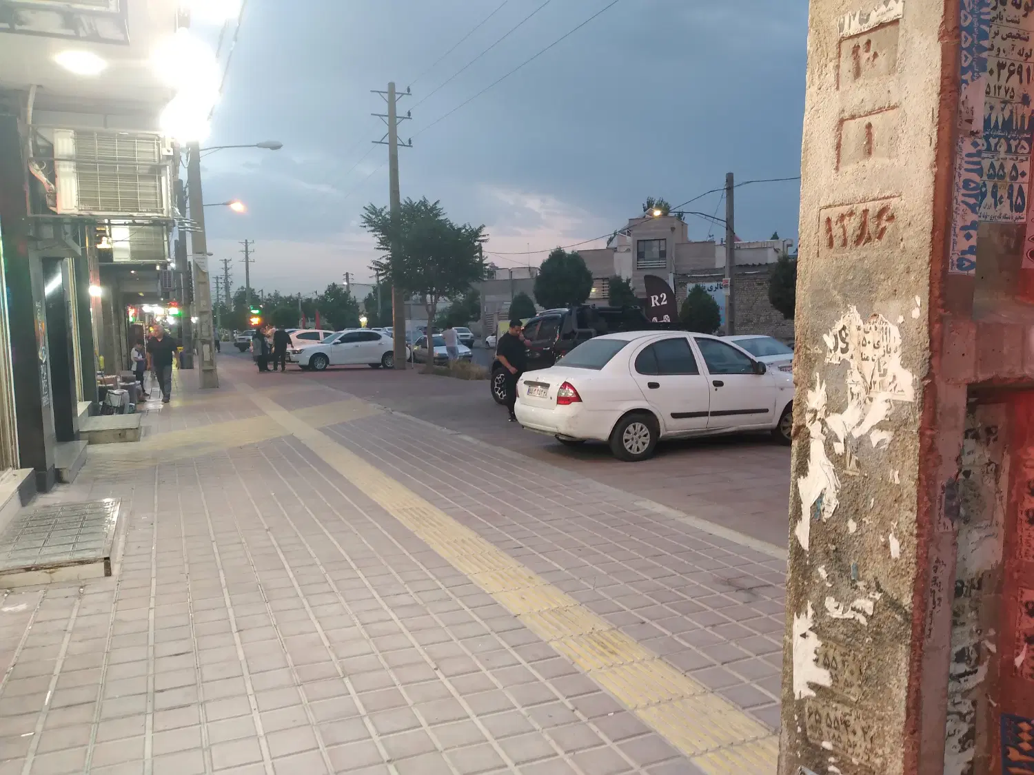 ۵۰ متر تجاری شهرک صدف توحید جنوبی