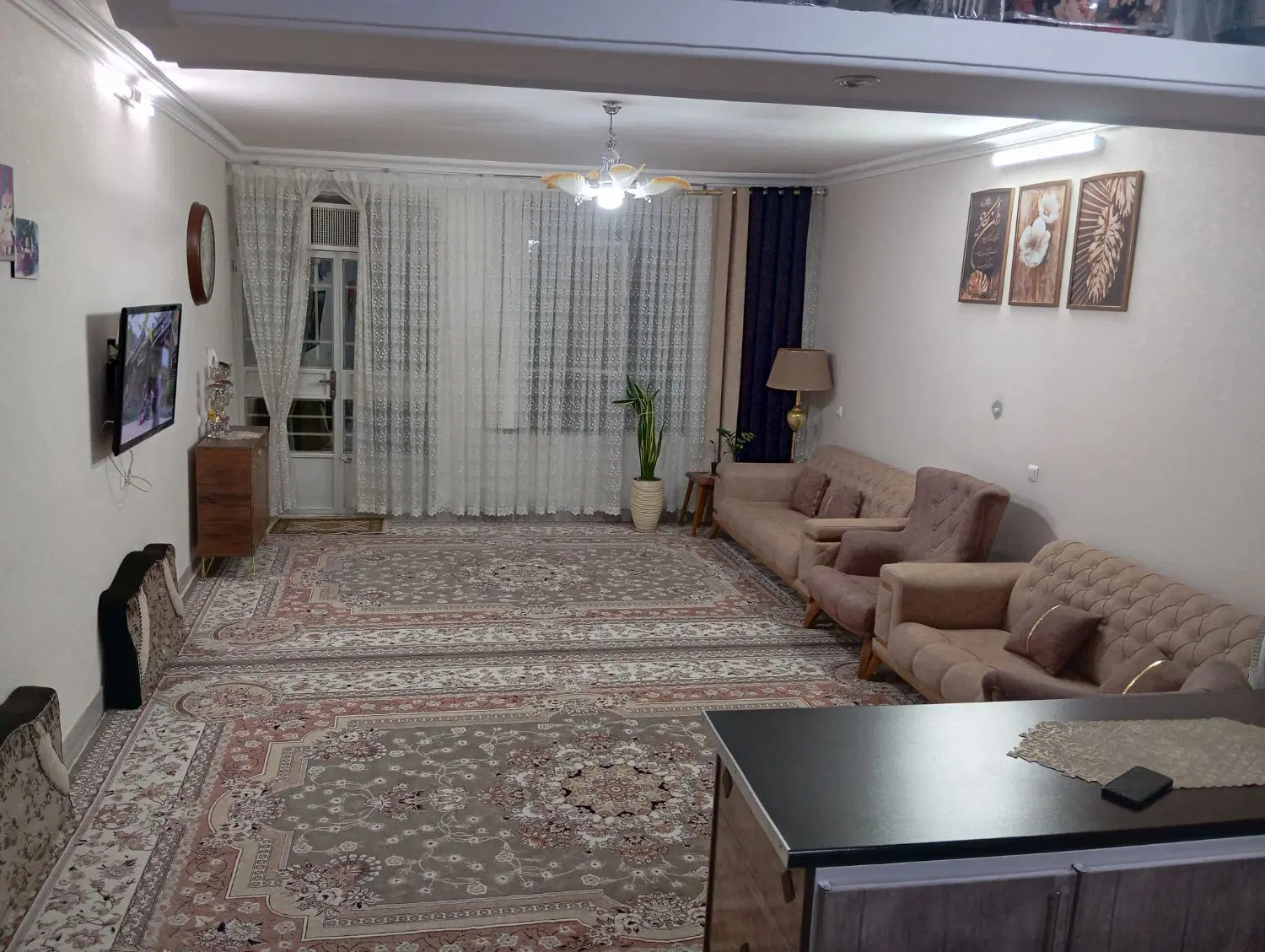 رهن و اجاره جمهوری ۲