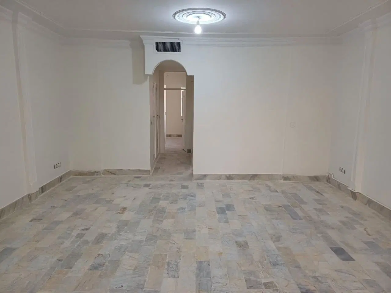 آپارتمان ۷۷متری