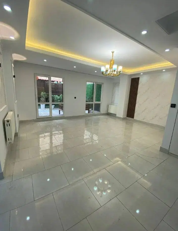 ۳۰متر حیاط اختصاصی_۶۰متر سندتکبرگ_وامدار