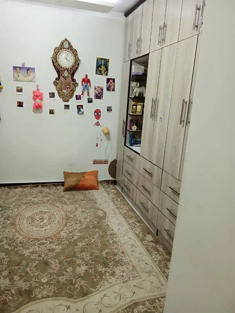 ۶۸متری_سنددار_روبه نما_طبقه۲_نماسنگ