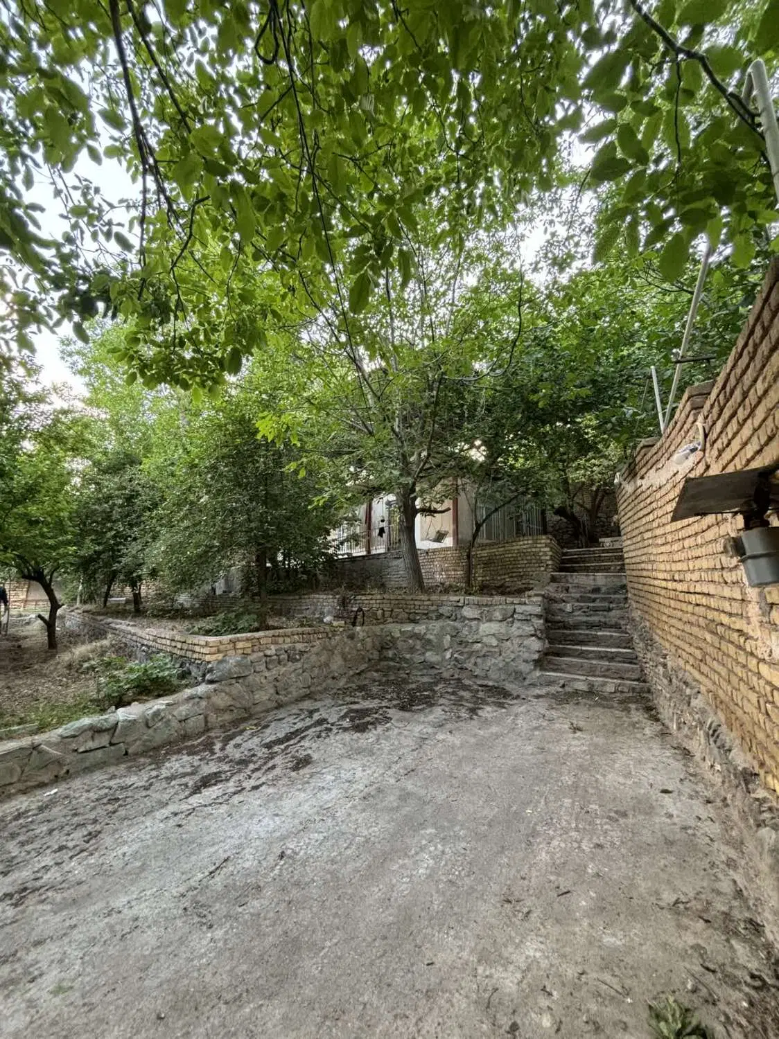 خونه باغ دنج روستای سنجگان قم